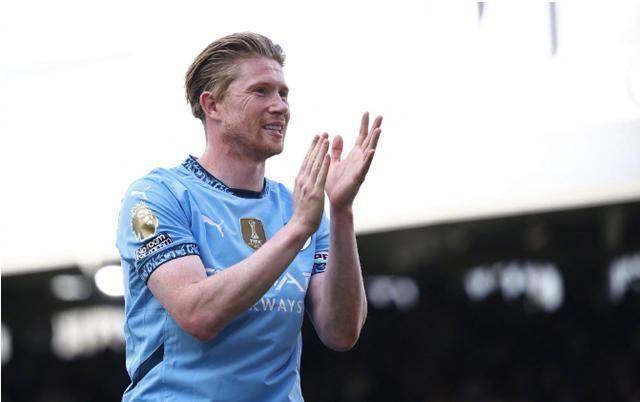 德布劳内迎来十五赛季出色发挥，日本队观众热烈欢呼！